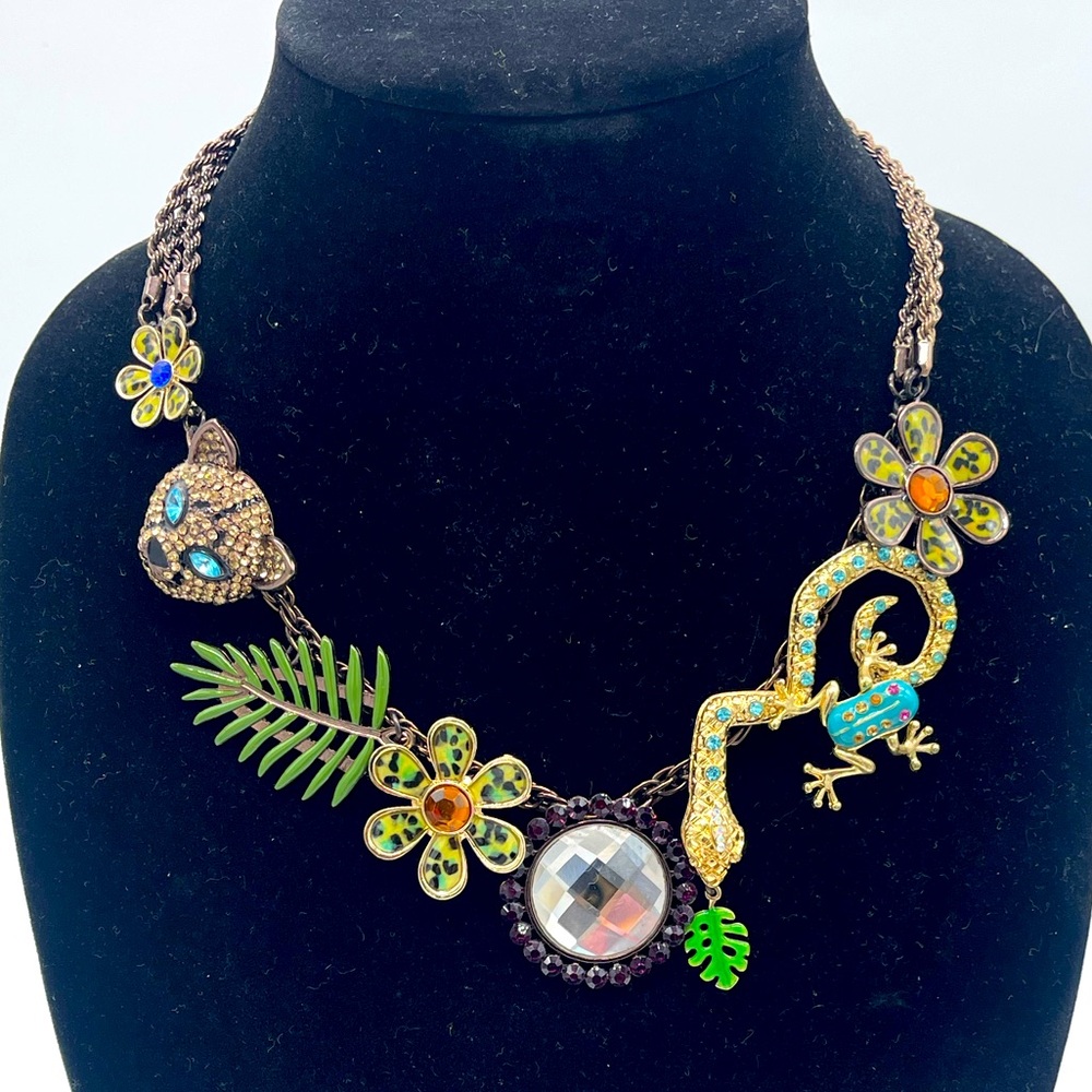 Betsy Johnson Jungle necklace SUPER RARE!